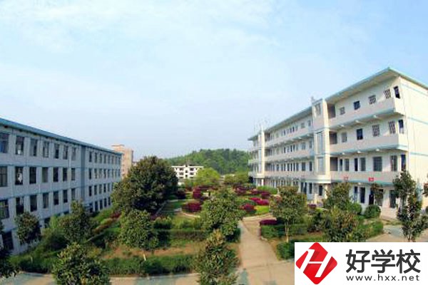 邵陽(yáng)縣工業(yè)職業(yè)技術(shù)學(xué)校有哪些特色？