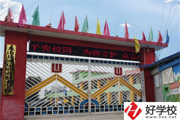 龍山縣誠(chéng)信職業(yè)技術(shù)學(xué)校有升學(xué)班嗎？升學(xué)率是多少？