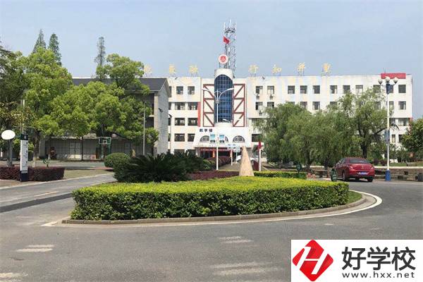 湘潭設(shè)有大專(zhuān)中職部的學(xué)校有哪些？有什么辦學(xué)特色？