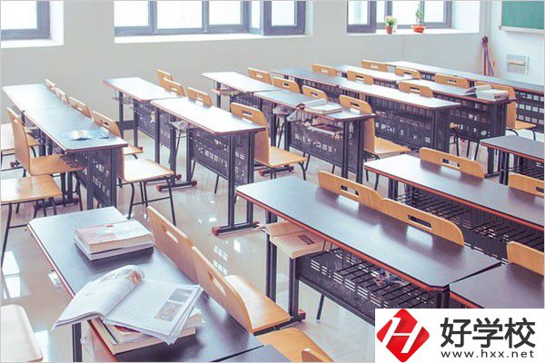 常德石門縣有什么中專學(xué)校？是公辦還是民辦的？