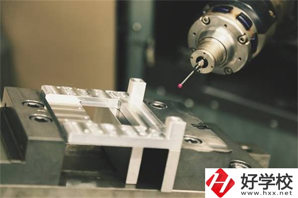 衡陽技校排名前三的專業(yè)是什么？好就業(yè)嗎？