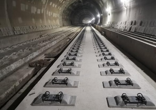 怎么報考成都鐵路工程學校？