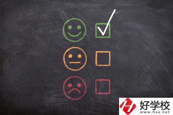 永州湘南旅游學(xué)校環(huán)境怎么樣？宿舍好不好？