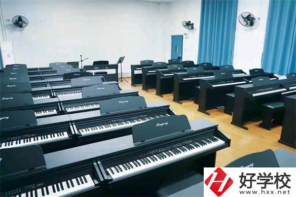 邵陽有什么辦學(xué)條件比較好的中專？宿舍怎么樣？
