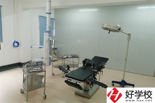 衡陽衛(wèi)校有哪些？學(xué)費是多少？