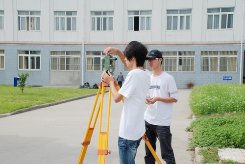 天津哪里可以學(xué)建筑工程技術(shù)專業(yè)？