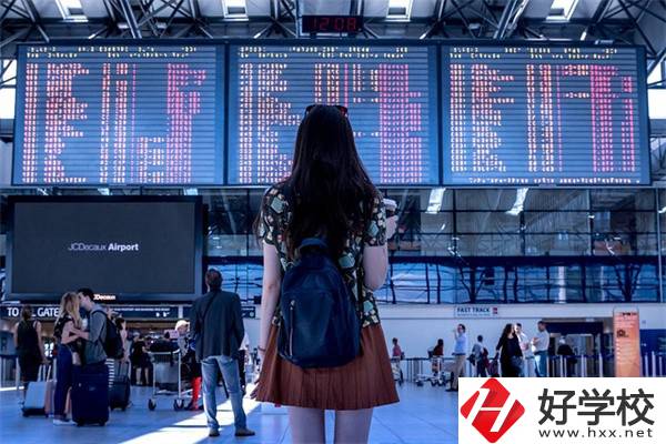 衡陽(yáng)空乘中專(zhuān)哪幾所比較好？有什么辦學(xué)特色？