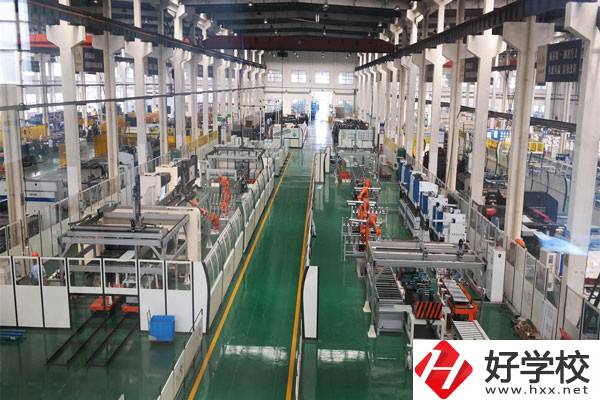 衡陽(yáng)市蔡倫科技中等職業(yè)學(xué)校有哪些專業(yè)？辦學(xué)特色有哪些？