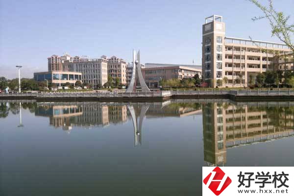 寧鄉(xiāng)職業(yè)中專學(xué)校有哪些辦學(xué)特色？