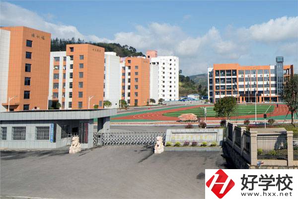 湘西州鳳凰縣有哪些中專學校？都有哪些專業(yè)？