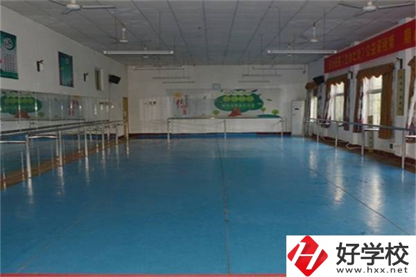 湘潭最好的民辦職高是哪所？職高值得就讀嗎？