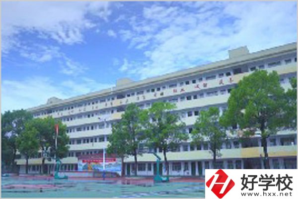 郴州綜合職業(yè)中專是公辦的嗎？學(xué)費(fèi)貴嗎？