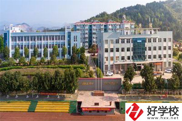 邵東縣職業(yè)中專是重點中專嗎？辦學(xué)條件怎么樣？