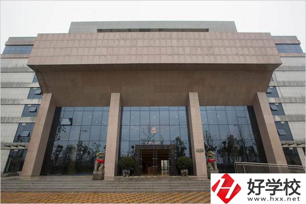 湖南幼兒師范高等?？茖W(xué)校實(shí)訓(xùn)樓