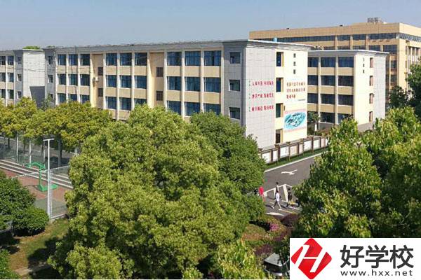 岳陽十五歲可以上中專嗎？有什么中專推薦？