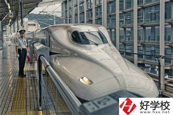 在湖南讀中職有用嗎？哪些專業(yè)好就業(yè)？
