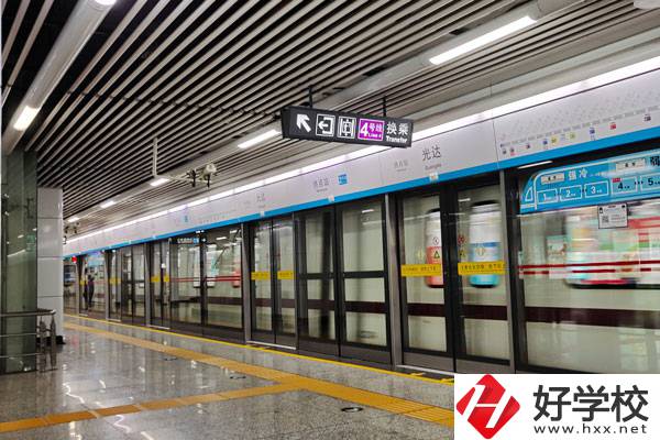 湖南省體育運(yùn)動學(xué)校怎么樣？是中專嗎？