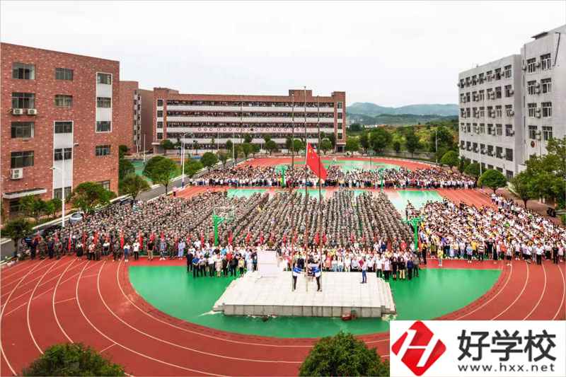 武岡市職業(yè)中專學(xué)校航空服務(wù)專業(yè)怎么樣？值得報(bào)考嗎？