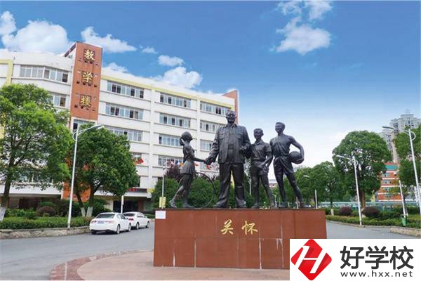 長沙衛(wèi)校推薦，中職學校學醫(yī)衛(wèi)專業(yè)有用嗎？