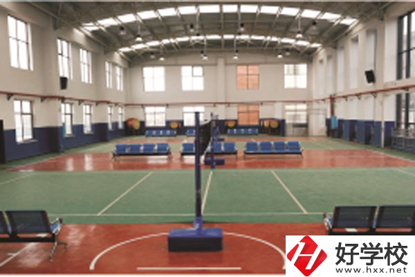 懷化市有哪些公立的職校？環(huán)境好不好？