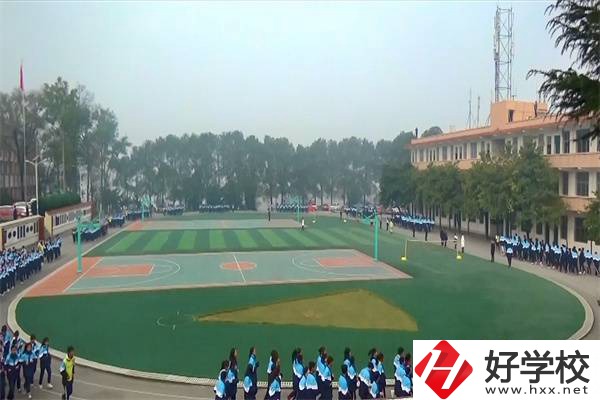 懷化分?jǐn)?shù)低可以讀的公辦中專有哪些？專業(yè)好就業(yè)嗎？