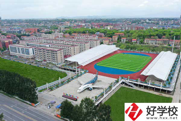 衡陽市中南科技財(cái)經(jīng)管理學(xué)校的護(hù)理專業(yè)怎么樣？
