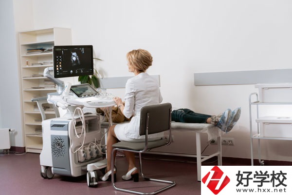 核工業(yè)衛(wèi)生學(xué)校助產(chǎn)專業(yè)怎么樣？宿舍怎么樣？