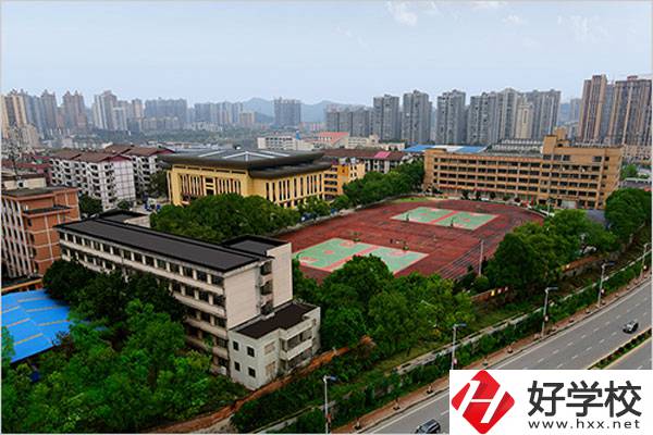 婁底有什么管理比較規(guī)范的中專學(xué)校？