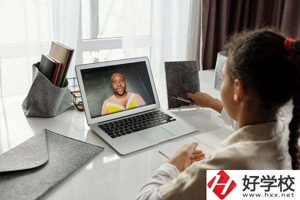 桂陽縣職業(yè)技術(shù)教育學校環(huán)境怎么樣？宿舍好不好？