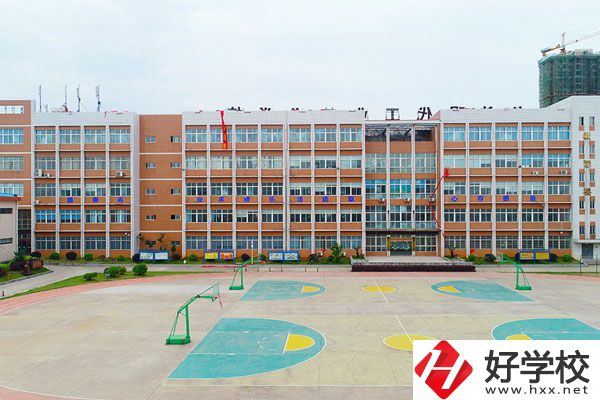 湖南健康學(xué)校招生要求有哪些？