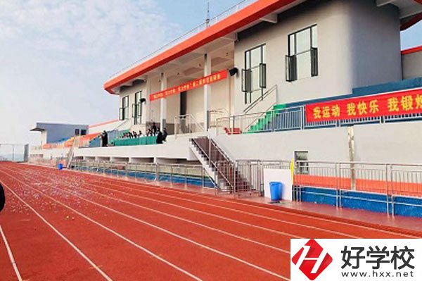 瀏陽(yáng)市中協(xié)高新科技學(xué)校有哪些特色專(zhuān)業(yè)？就業(yè)前景如何？