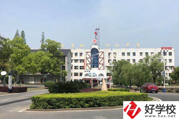 湘潭有沒有公辦大專招收初中生？可以報考哪些專業(yè)？
