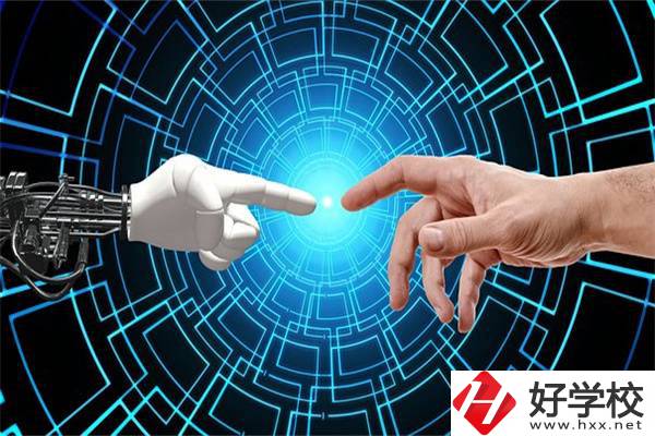 湖南中職學校什么專業(yè)“錢”途最好？有什么優(yōu)缺點？