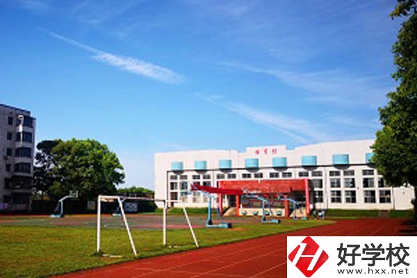 初中畢業(yè)后打算在湘潭讀中專，有哪些好學(xué)校推薦？