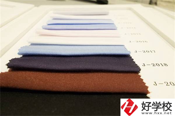 張家界有哪些中職學(xué)校有服裝設(shè)計(jì)專(zhuān)業(yè)？專(zhuān)業(yè)好就業(yè)嗎？