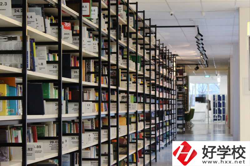婁底幼兒師范學(xué)校是中職還是高職？有哪些專(zhuān)業(yè)？