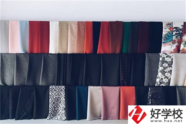 張家界有哪些中職學(xué)校有服裝設(shè)計專業(yè)？專業(yè)好就業(yè)嗎？
