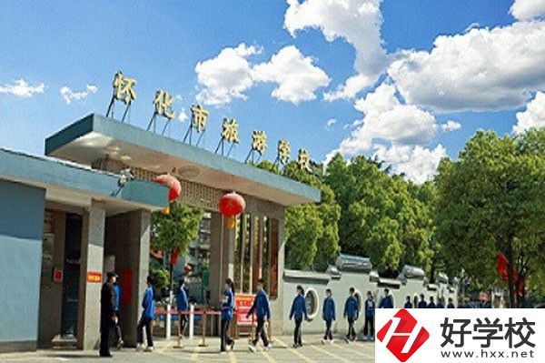 懷化旅游學(xué)校的美容美體藝術(shù)專業(yè)怎么樣？