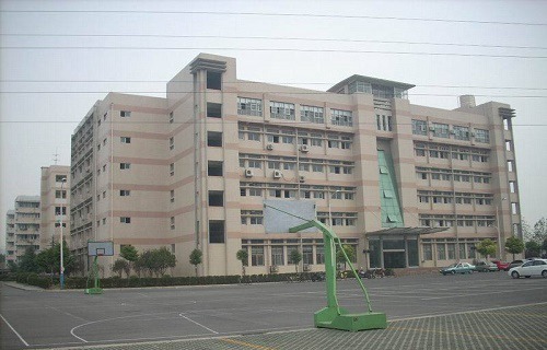 湖北省體育運動學校