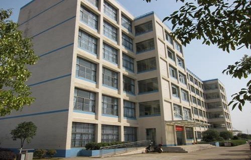咸寧電子科技學(xué)校