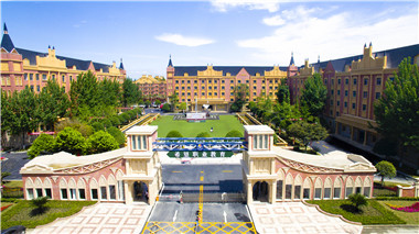 四川哪所中專學(xué)校可以升大學(xué)？
