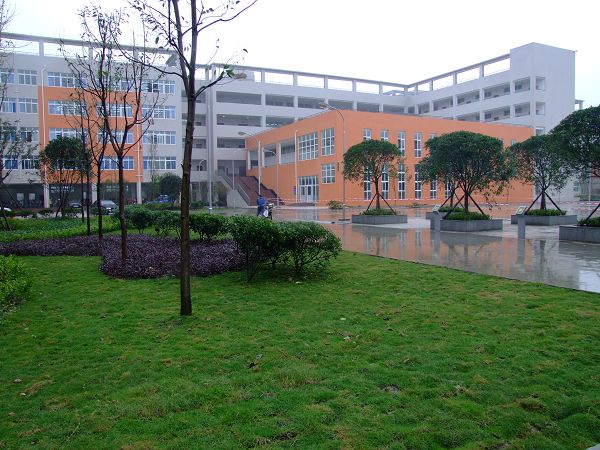 成都市禮儀職業(yè)中學(xué)有哪些報(bào)名要求?