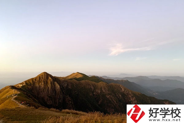 株洲人工智能職業(yè)技術(shù)學(xué)校怎么樣？從這五點來判斷