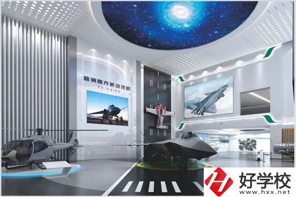 株洲南方航空技校招初中生嗎？學(xué)制幾年？
