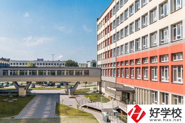 湘潭信息中等職業(yè)技術(shù)學校在哪里?