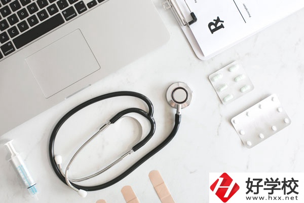 核工業(yè)衛(wèi)生學校護理專業(yè)值得學嗎？有沒有前途？
