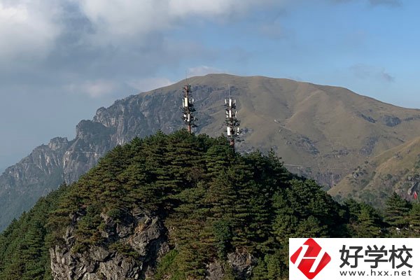 懷化工業(yè)中等學(xué)校專業(yè)怎么樣？畢業(yè)后前景如何？