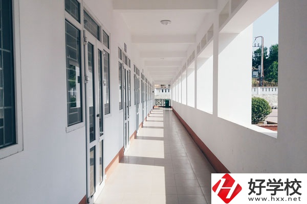 婁底職業(yè)技術(shù)學(xué)院好不好？就業(yè)前景如何？