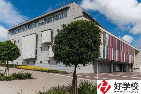 婁底職業(yè)技術(shù)學(xué)院中職部有哪些專業(yè)？好升學(xué)嗎？