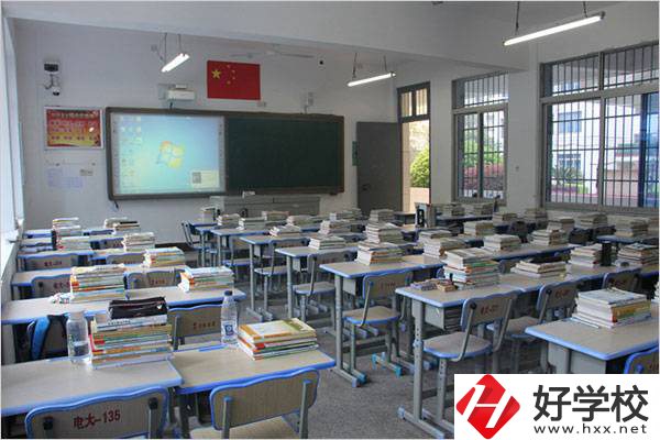 衡陽市信息網絡工程學校教室